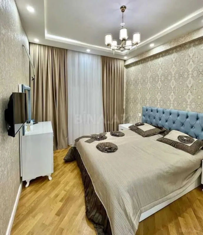 Satılır 2 otaqlı mənzil 62 m²