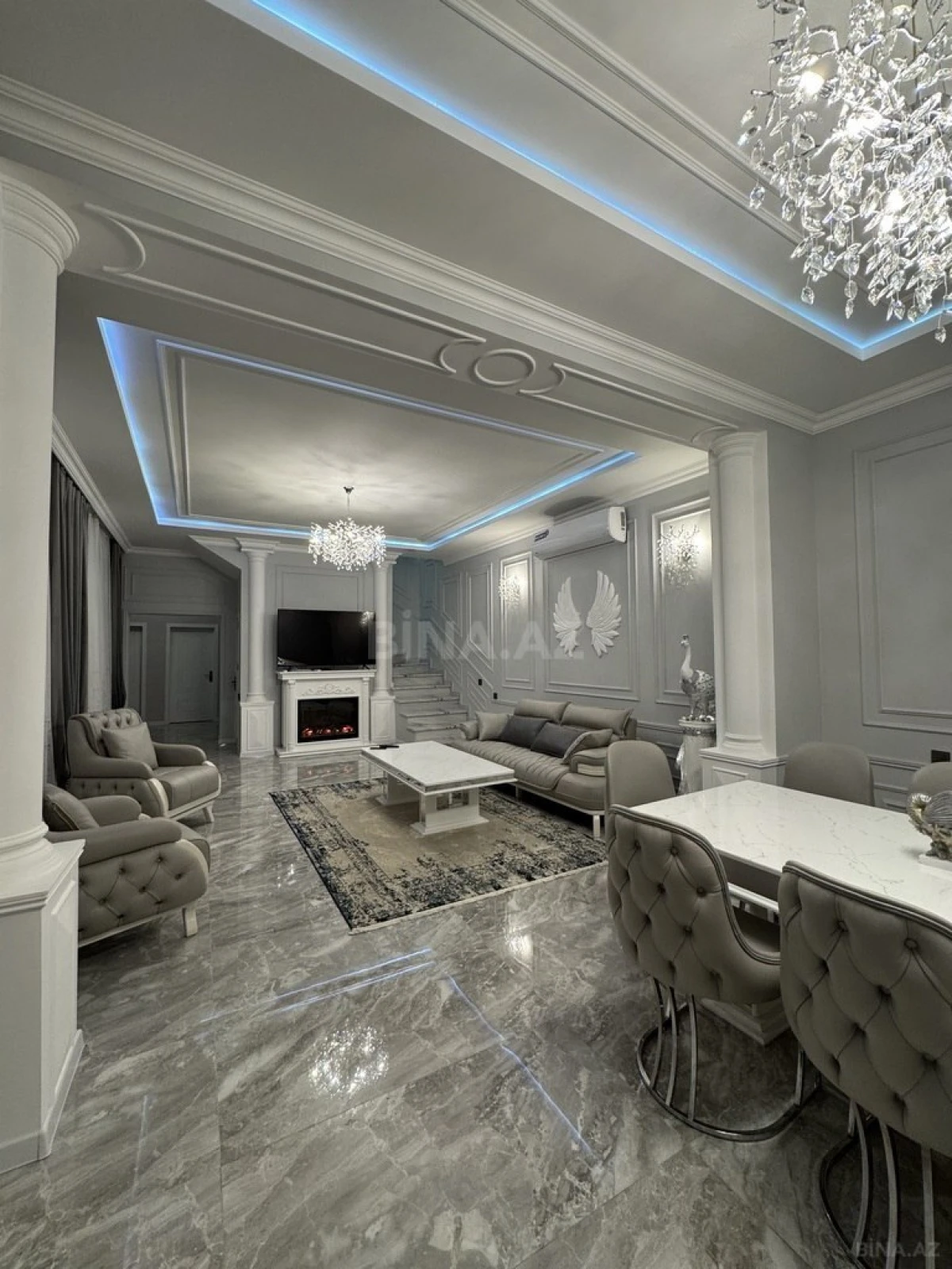 Satılır 5 otaqlı həyət evi 250 m²