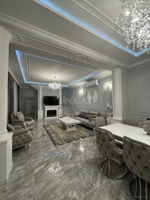 Satılır 5 otaqlı həyət evi 250 m²