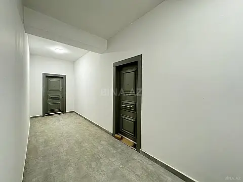 Satılır 4 otaqlı mənzil 185 m²