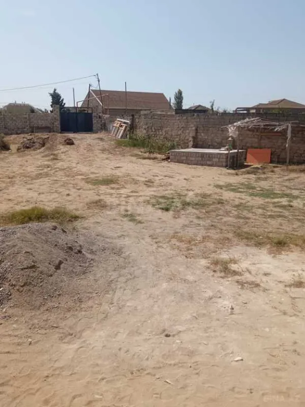 Satılır torpaq sahəsi 12 m²