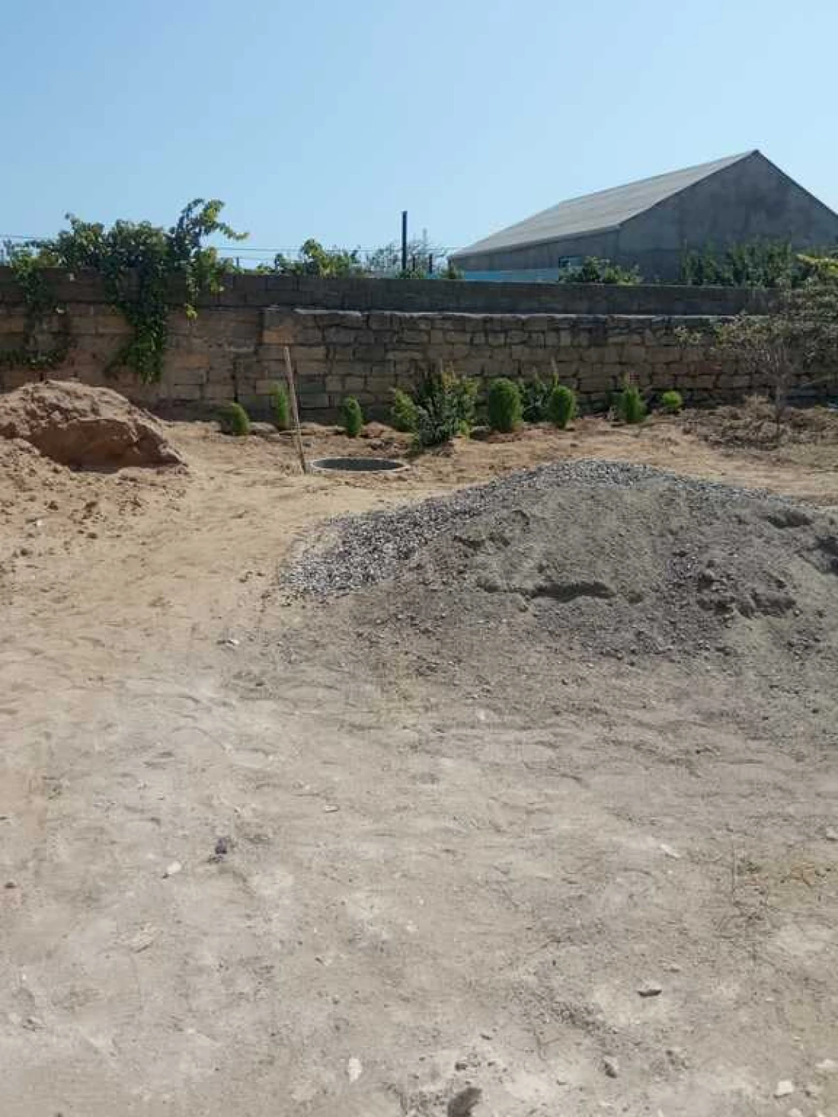 Satılır torpaq sahəsi 12 m²