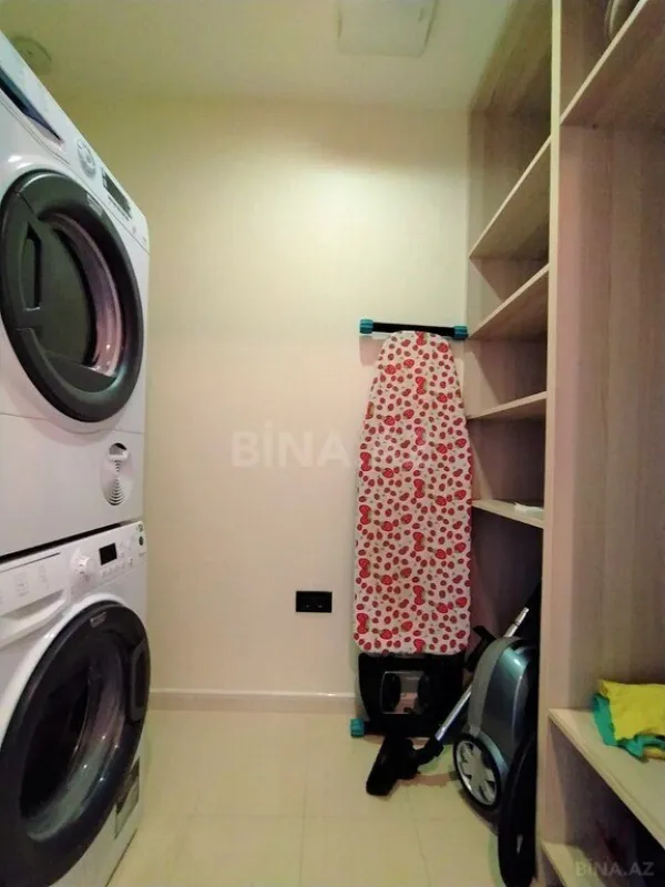 Kirayə verilir 3 otaqlı mənzil 120 m²