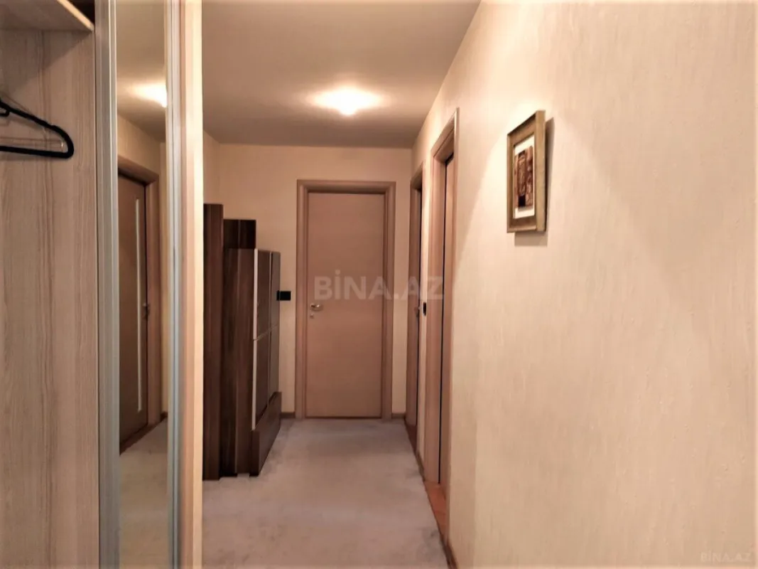 Kirayə verilir 3 otaqlı mənzil 120 m²