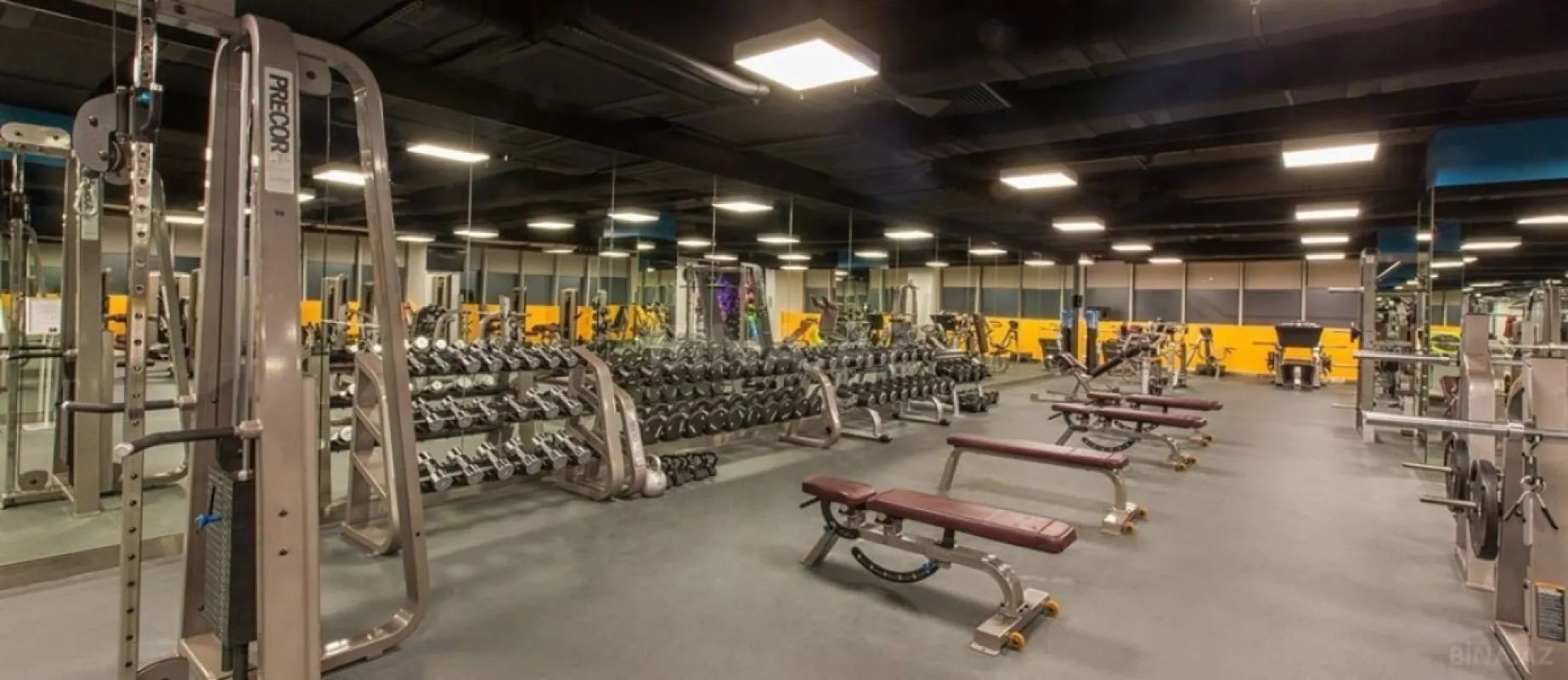 Kirayə verilir 3 otaqlı mənzil 120 m²