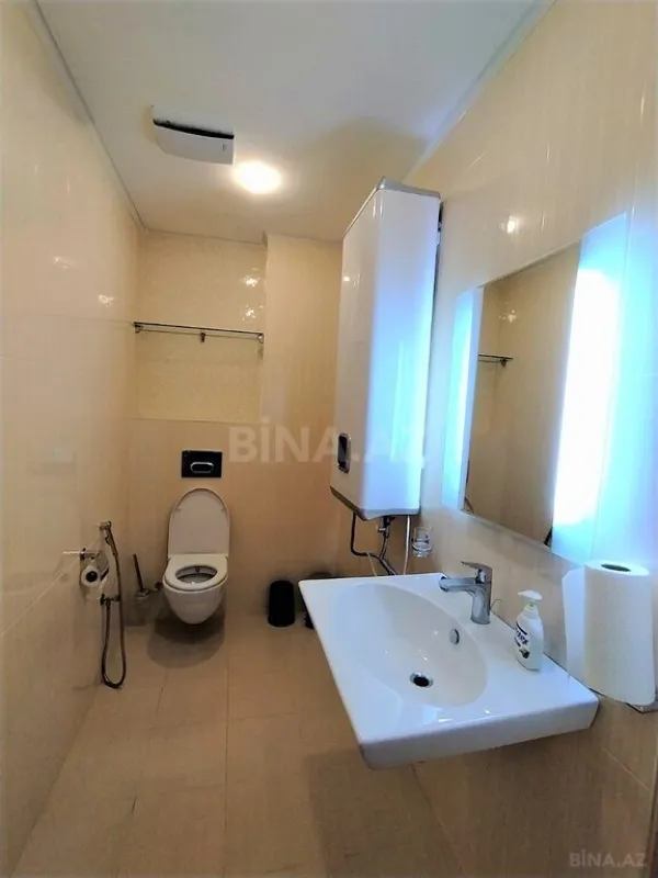 Kirayə verilir 3 otaqlı mənzil 120 m²