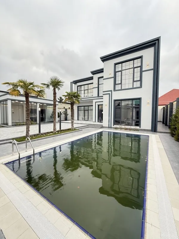 Satılır 4 otaqlı həyət evi 250 m²
