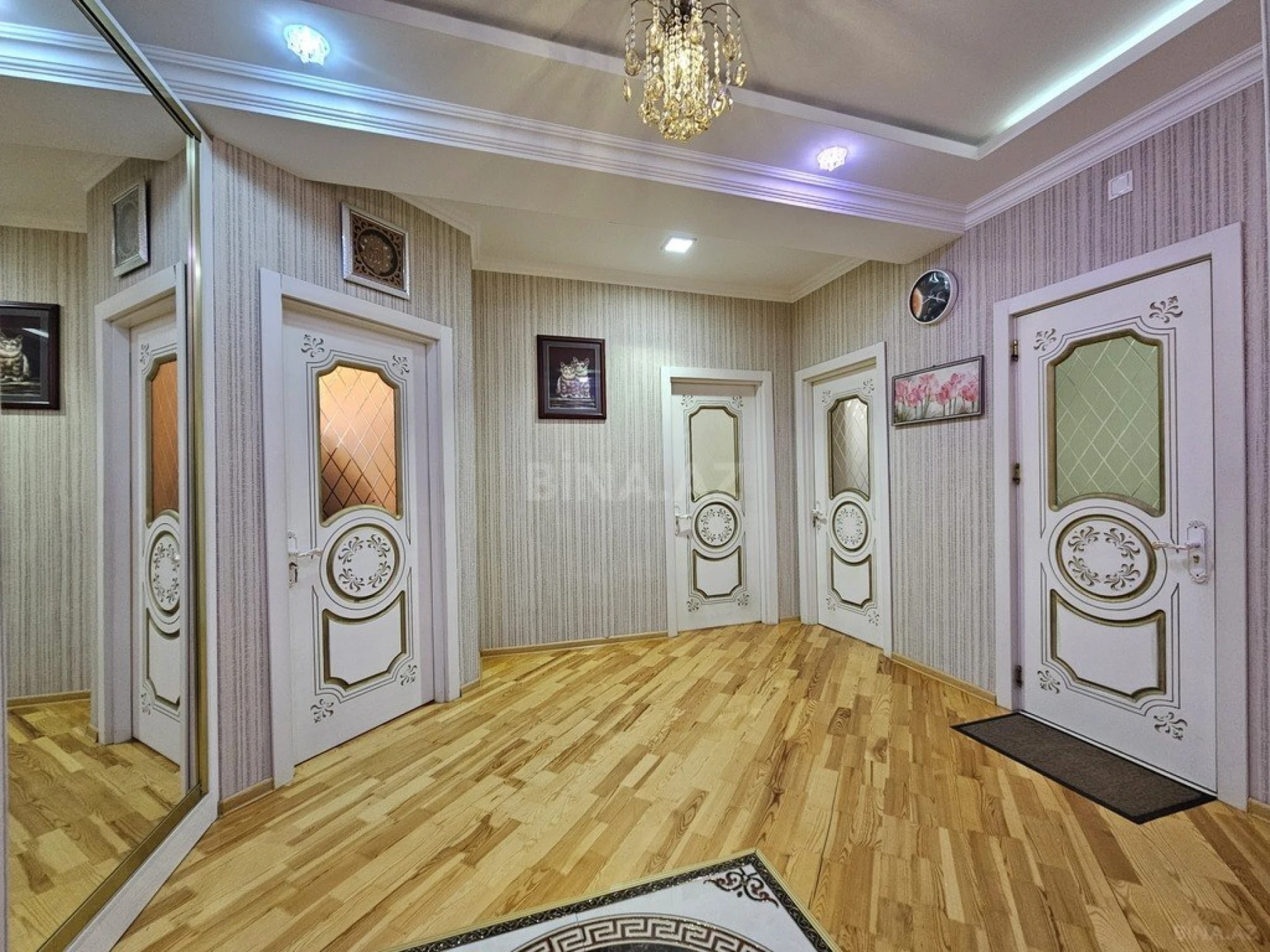 Satılır 2 otaqlı mənzil 80 m²