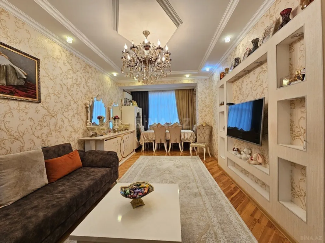Satılır 2 otaqlı mənzil 80 m²