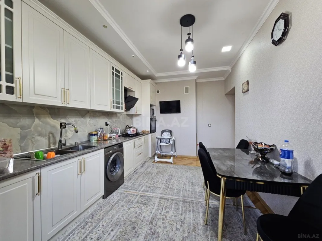 Satılır 2 otaqlı mənzil 80 m²