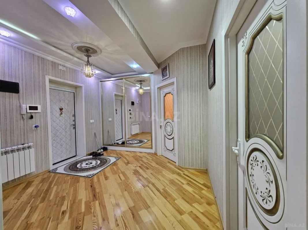 Satılır 2 otaqlı mənzil 80 m²