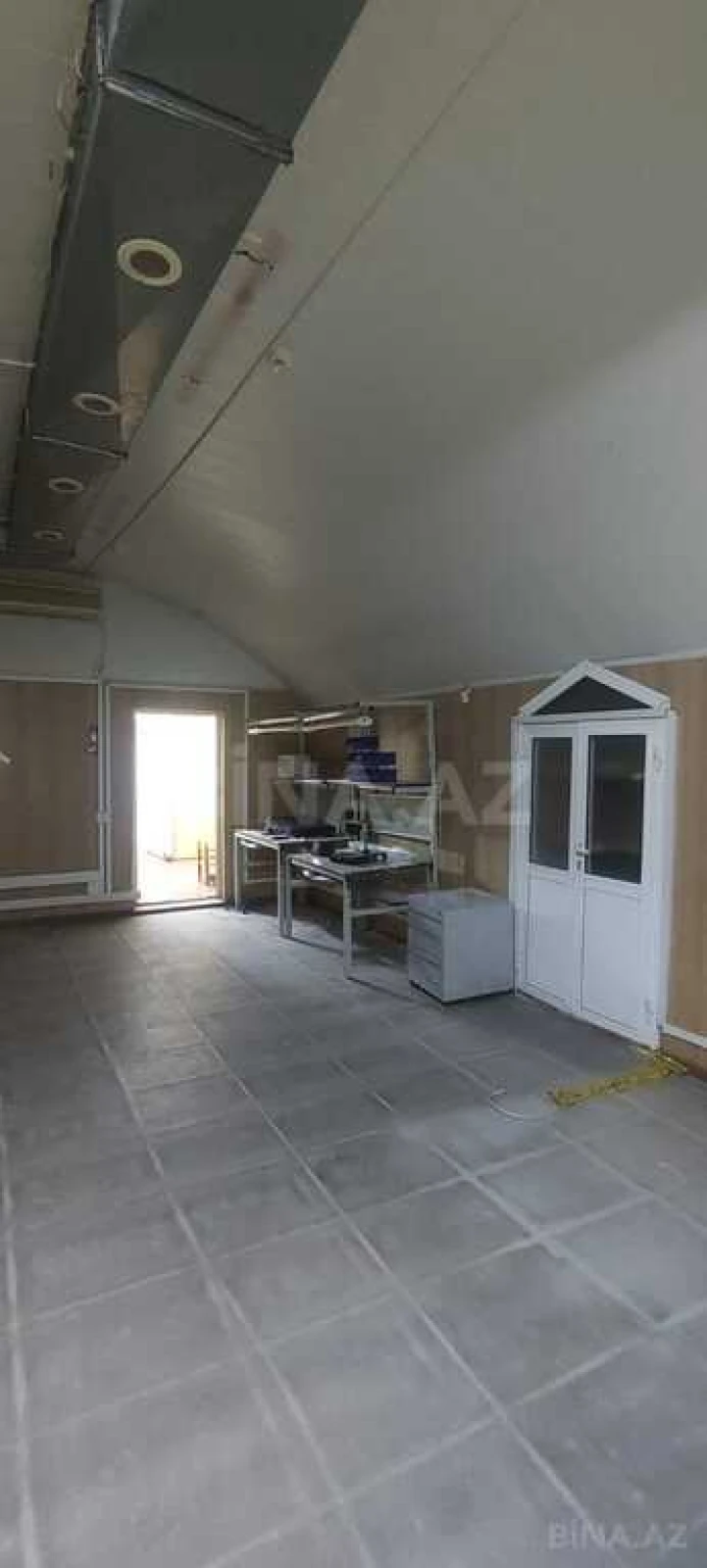 Kirayə verilir obyekt 150 m²