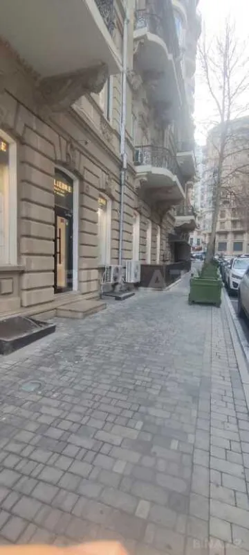 Kirayə verilir obyekt 150 m²