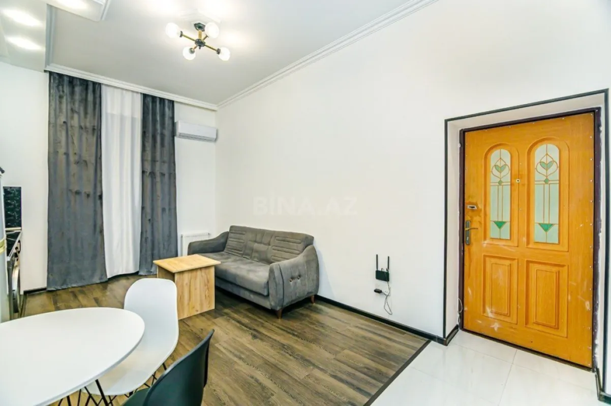 Kirayə verilir 2 otaqlı mənzil 60 m²