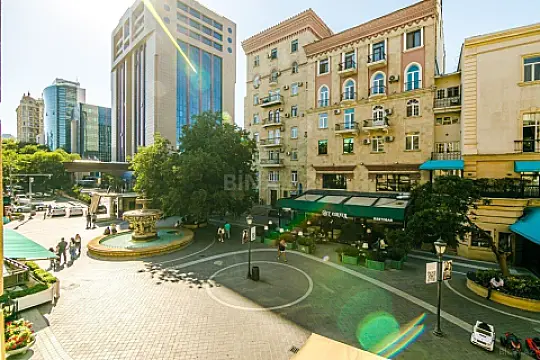 Kirayə verilir 2 otaqlı mənzil 60 m²