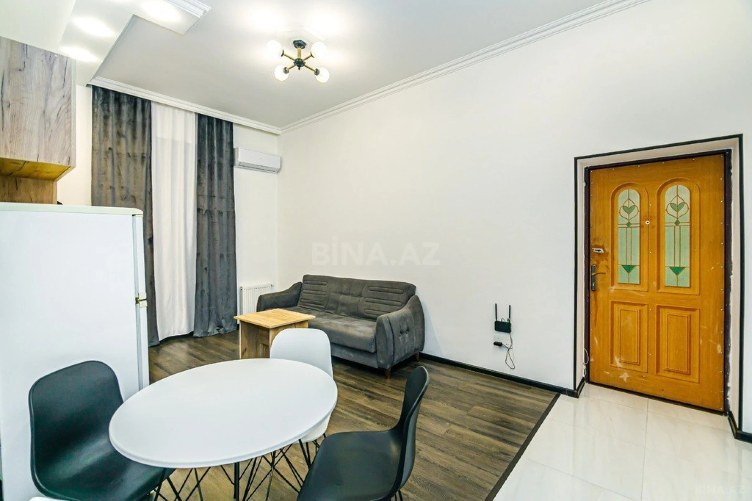 Kirayə verilir 2 otaqlı mənzil 60 m²