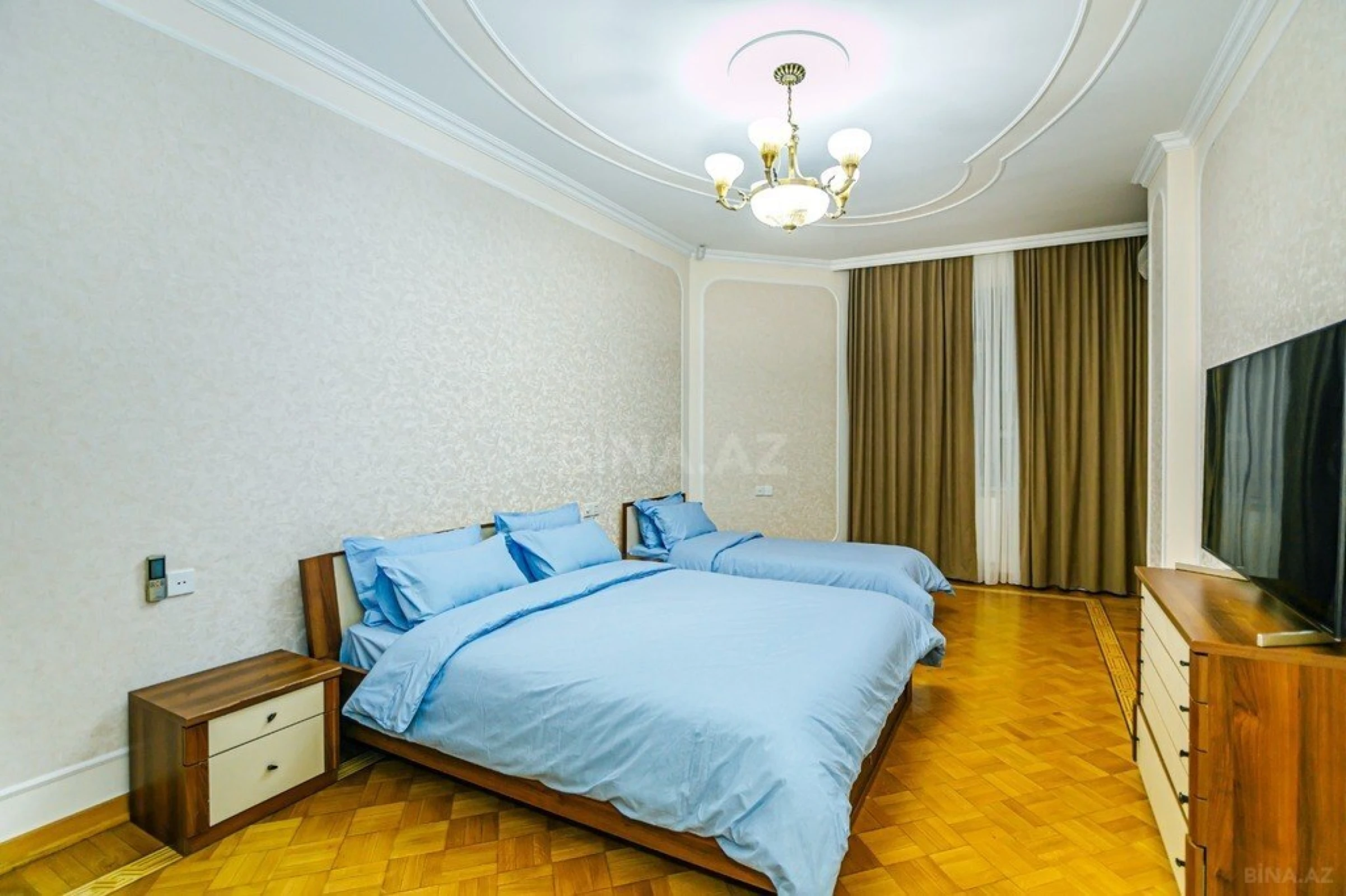 Kirayə verilir 4 otaqlı mənzil 285 m²