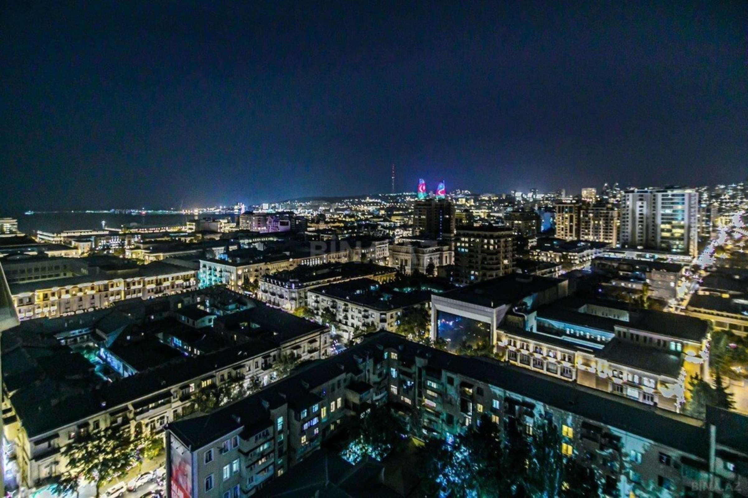 Kirayə verilir 4 otaqlı mənzil 285 m²