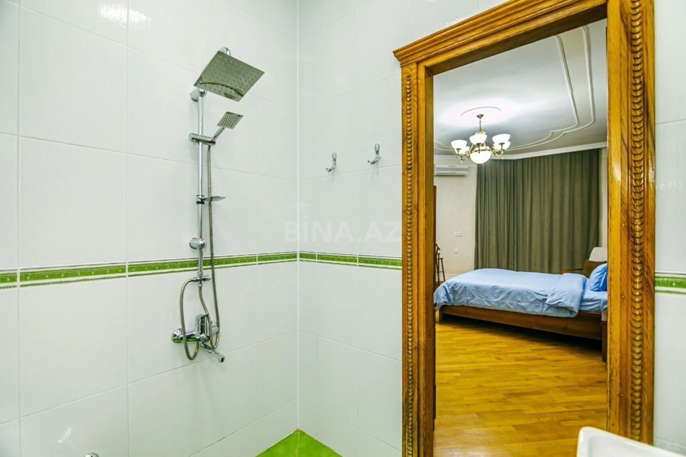 Kirayə verilir 4 otaqlı mənzil 285 m²