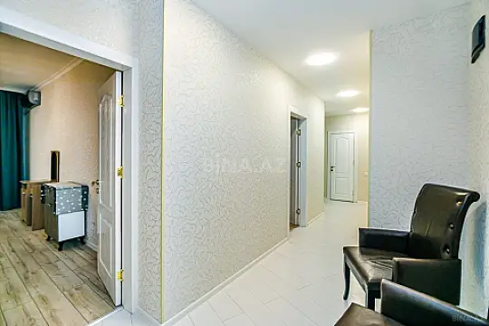 Kirayə verilir 4 otaqlı mənzil 165 m²