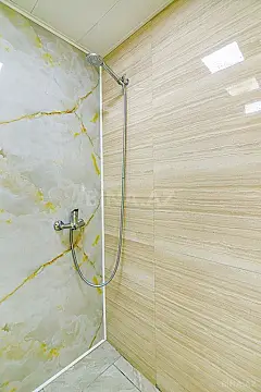 Kirayə verilir 4 otaqlı mənzil 165 m²