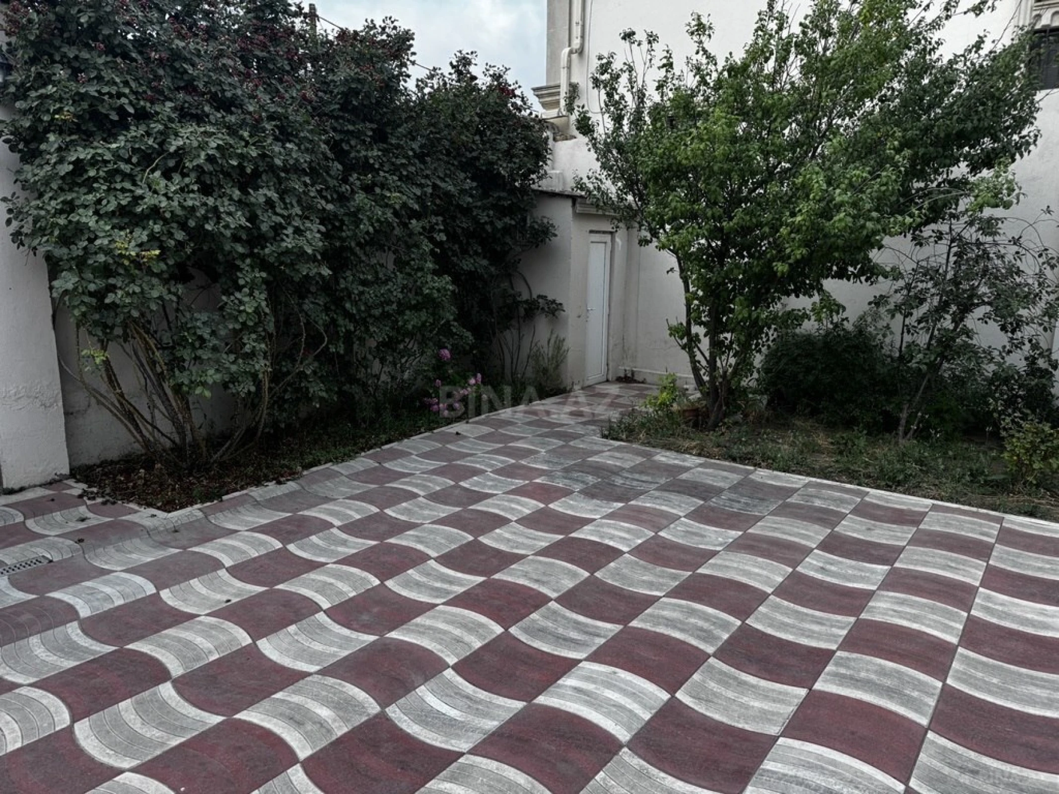 Satılır 3 otaqlı həyət evi 135 m²