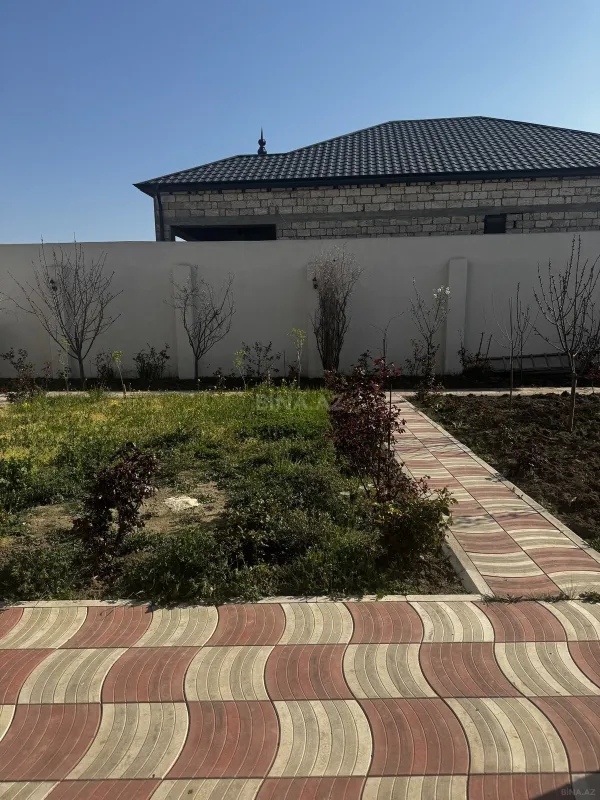 Satılır 3 otaqlı həyət evi 135 m²