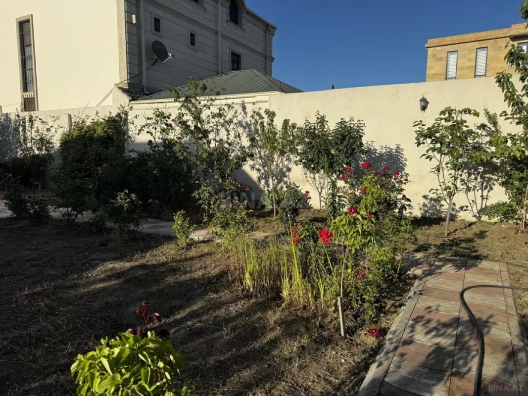 Satılır 3 otaqlı həyət evi 135 m²