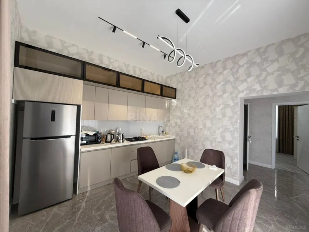 Kirayə verilir 4 otaqlı həyət evi 180 m²