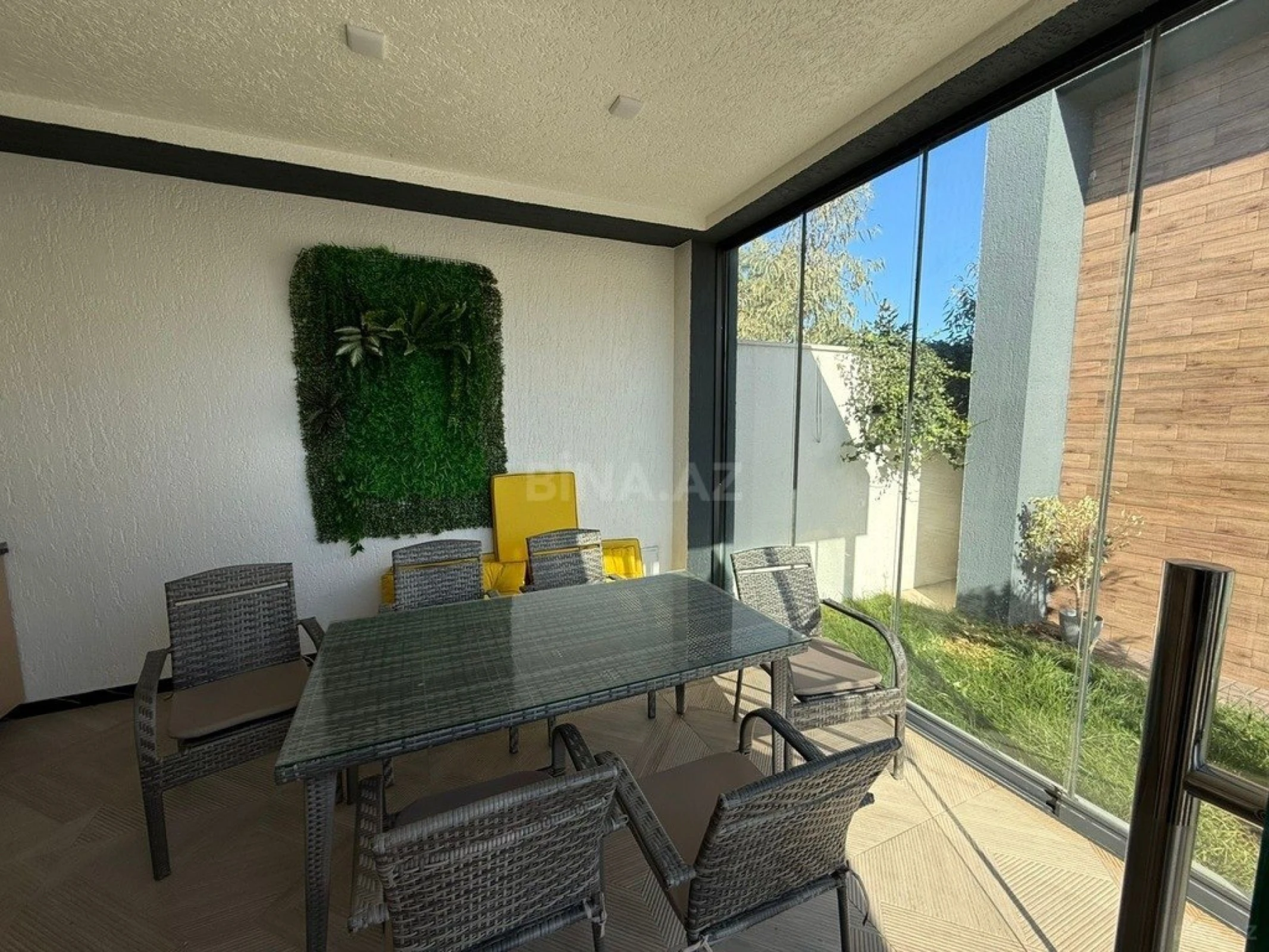 Kirayə verilir 4 otaqlı həyət evi 180 m²