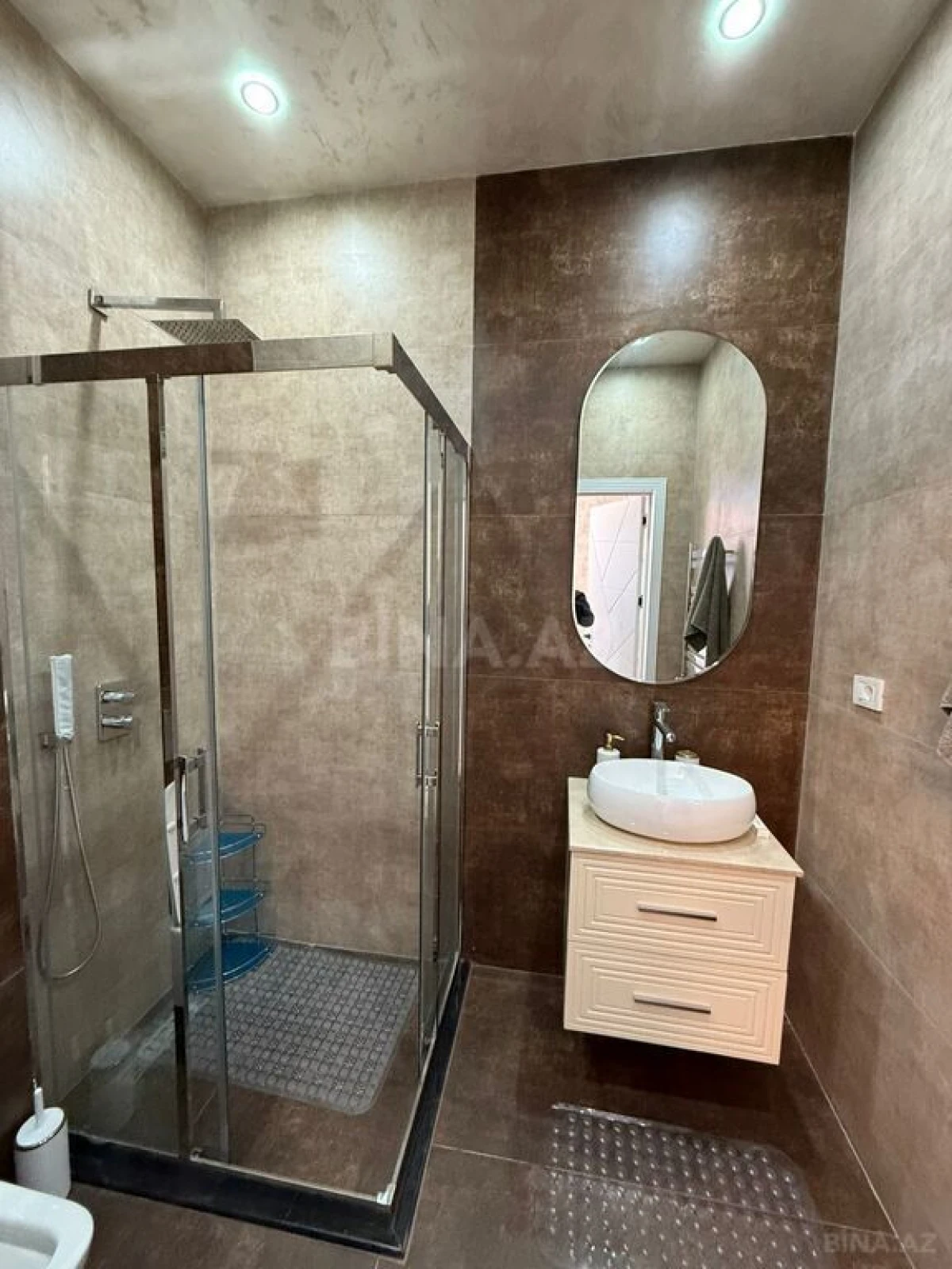 Kirayə verilir 4 otaqlı həyət evi 180 m²