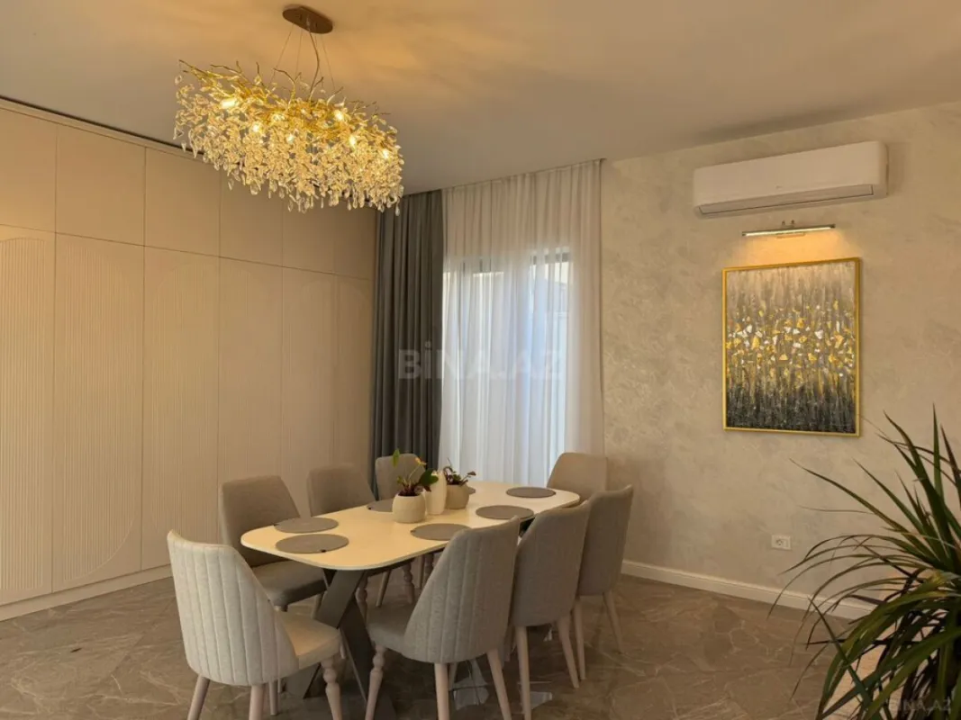 Kirayə verilir 4 otaqlı həyət evi 180 m²