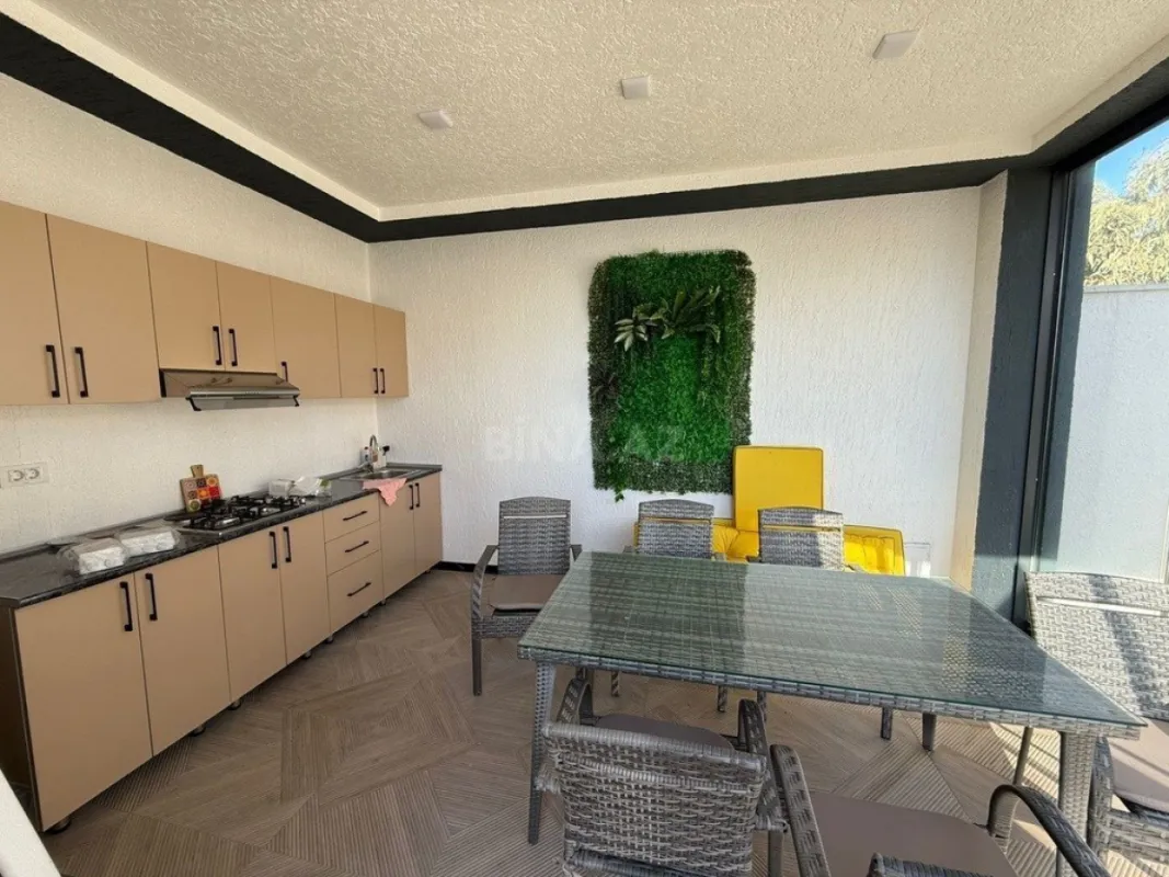 Kirayə verilir 4 otaqlı həyət evi 180 m²