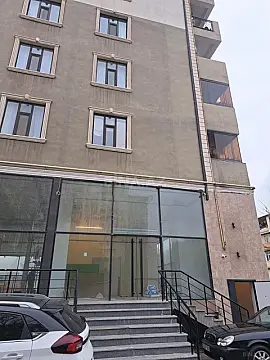 Kirayə verilir obyekt 200 m² — Bakı, Əhmədli 200.00 m²