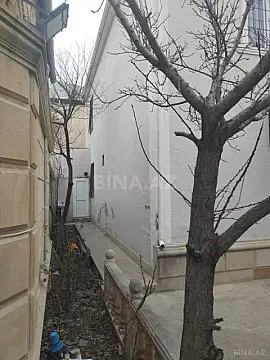 Satılır 5 otaqlı həyət evi 190 m²
