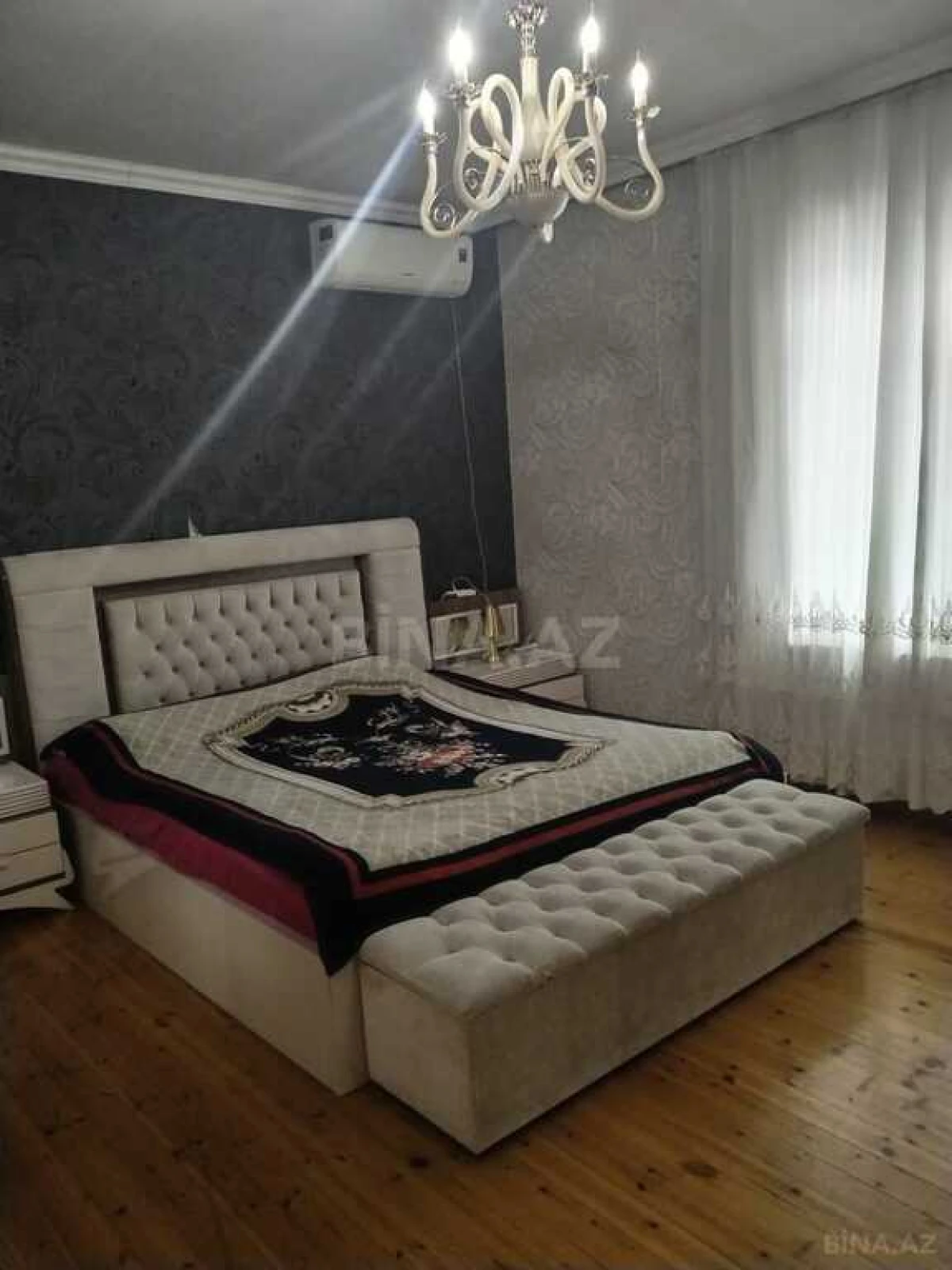 Satılır 5 otaqlı həyət evi 190 m²