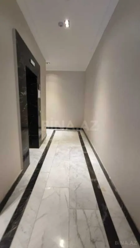 Satılır 2 otaqlı mənzil 98 m²