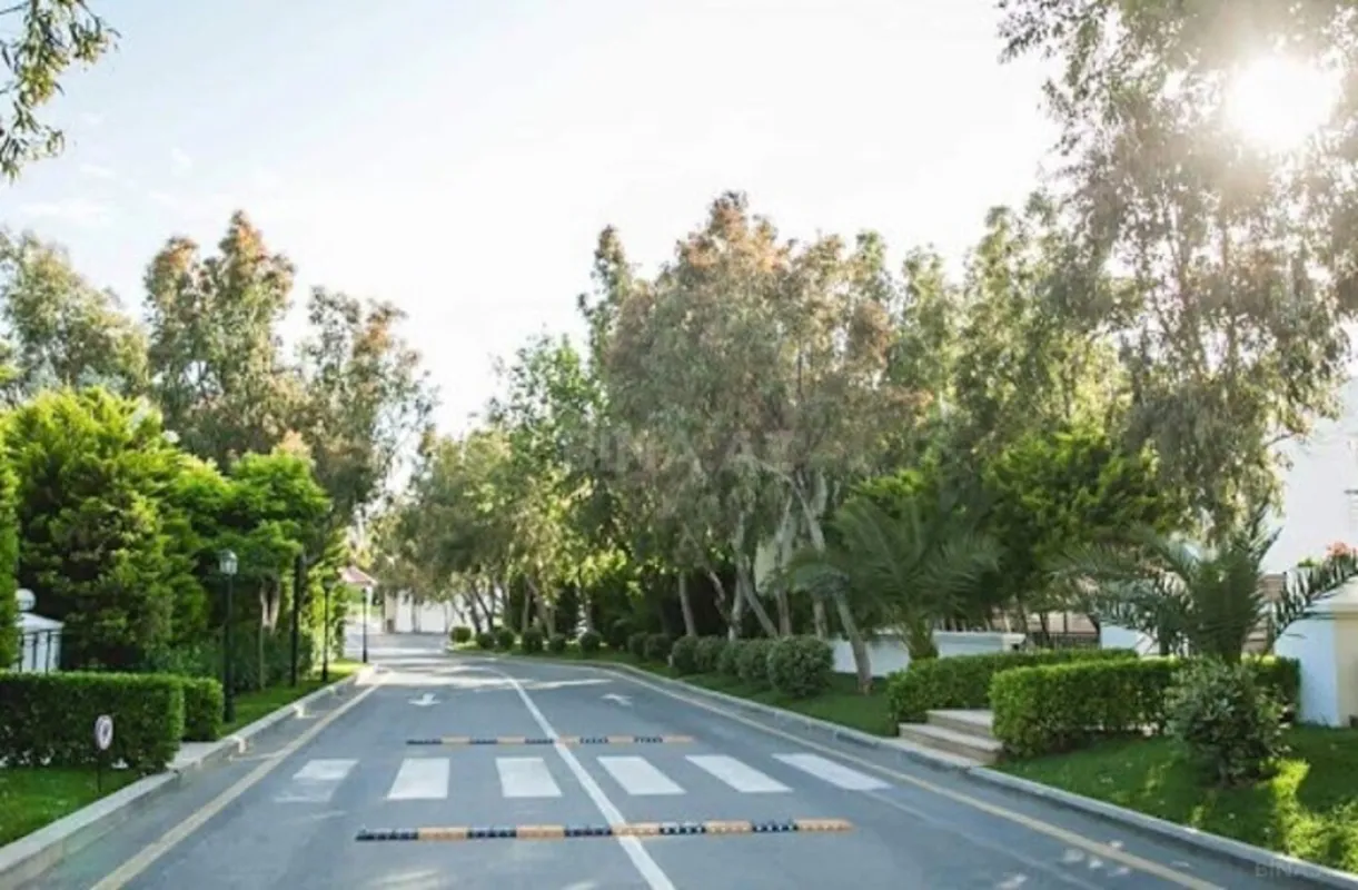 Satılır torpaq sahəsi 20 m²