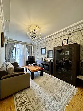 Satılır 2 otaqlı mənzil 55 m²