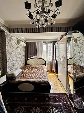 Satılır 2 otaqlı mənzil 55 m²