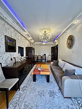 Satılır 2 otaqlı mənzil 55 m² — Bakı, İnşaatçılar 2 otaq 55.00 m²