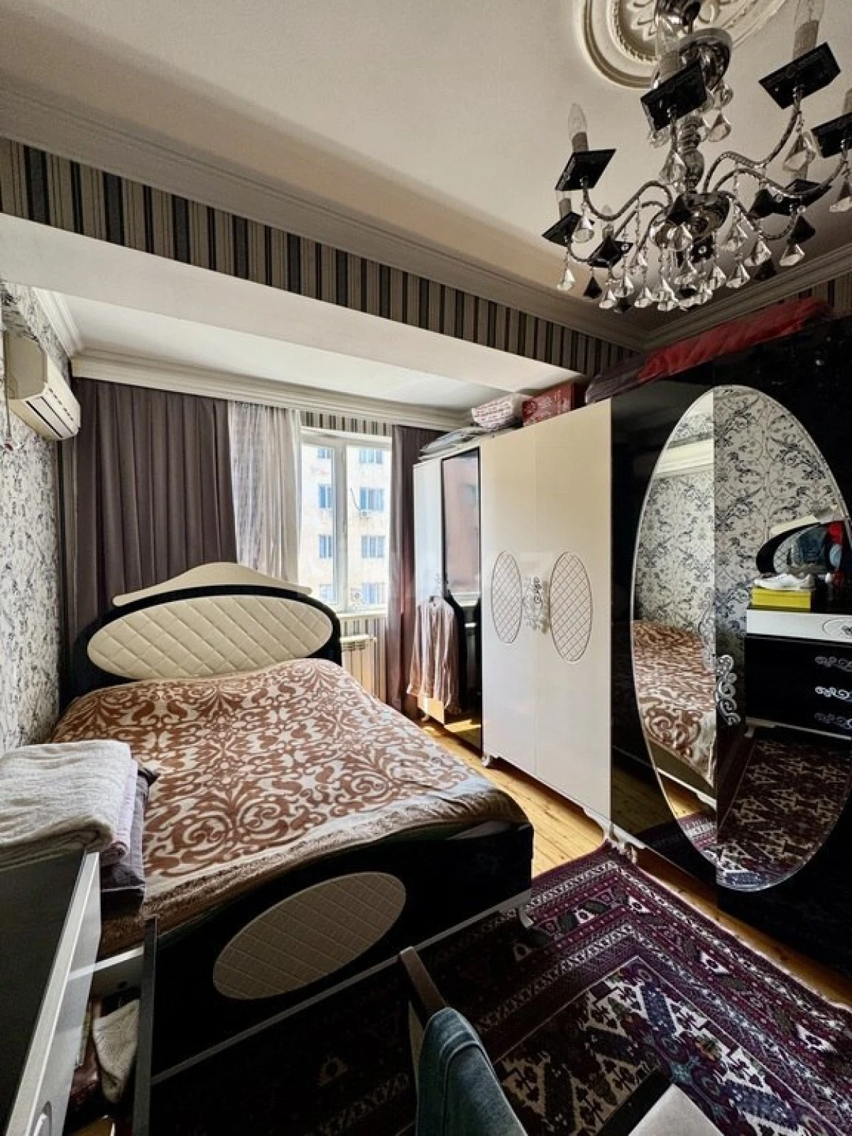 Satılır 2 otaqlı mənzil 55 m²