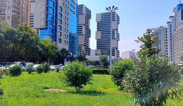 Kirayə verilir 2 otaqlı mənzil 92 m²