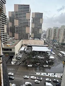 Kirayə verilir 2 otaqlı mənzil 92 m²