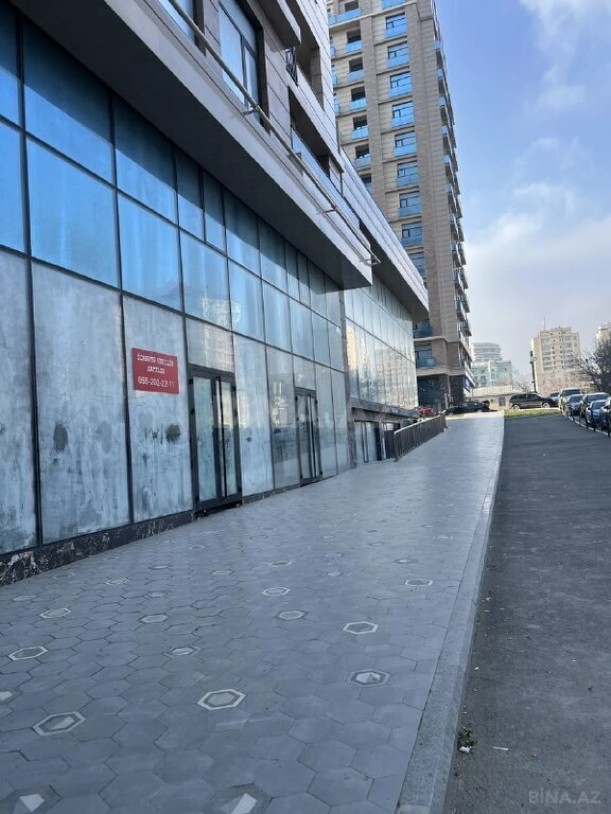 Satılır obyekt 150 m²