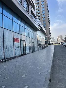Satılır obyekt 150 m²