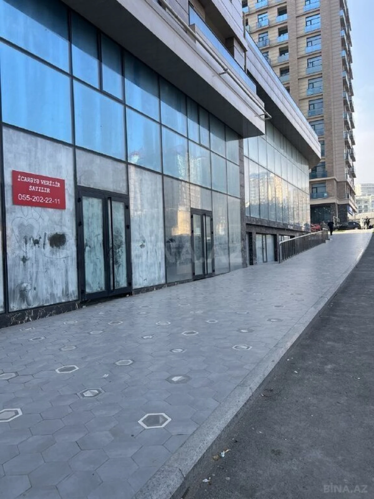 Satılır obyekt 500 m²