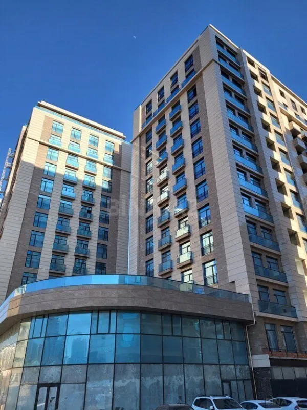 Satılır obyekt 500 m²