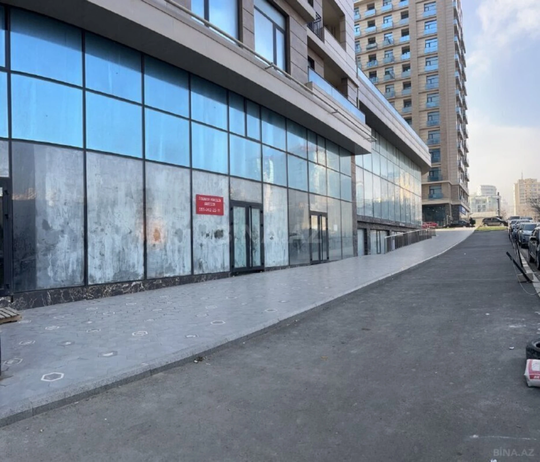 Satılır obyekt 500 m²