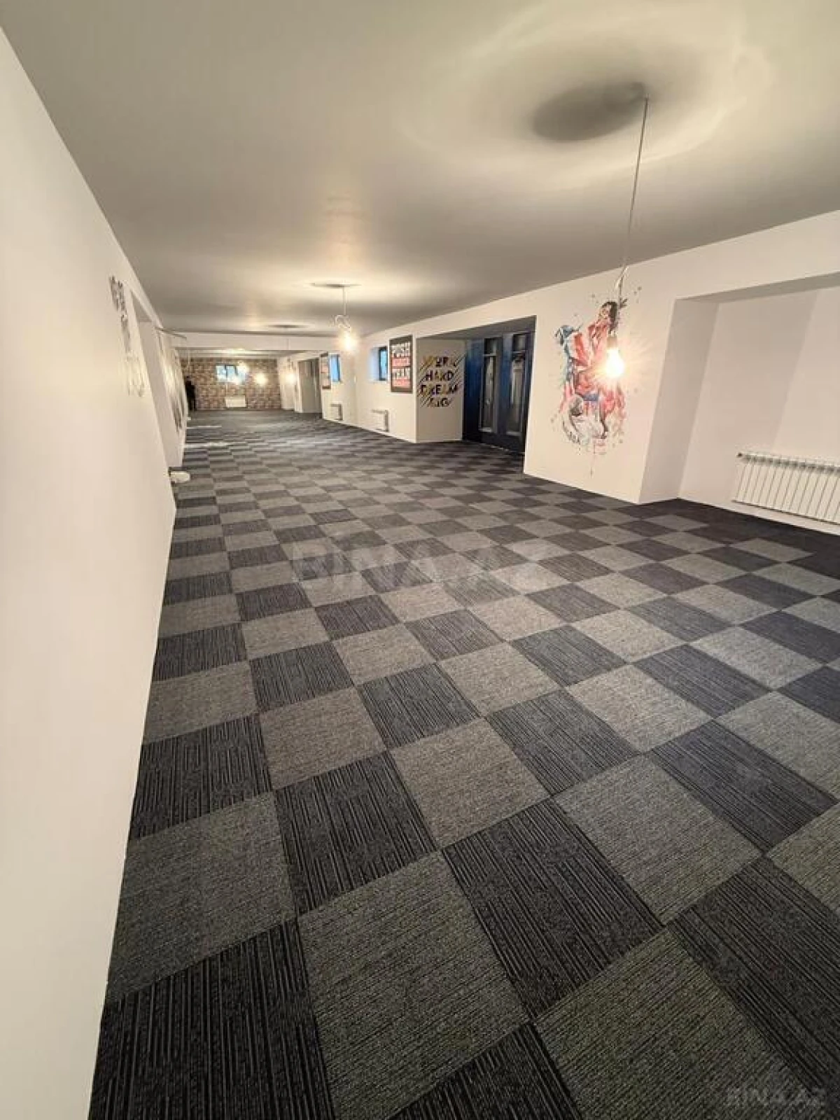 Satılır 7 otaqlı həyət evi 700 m²